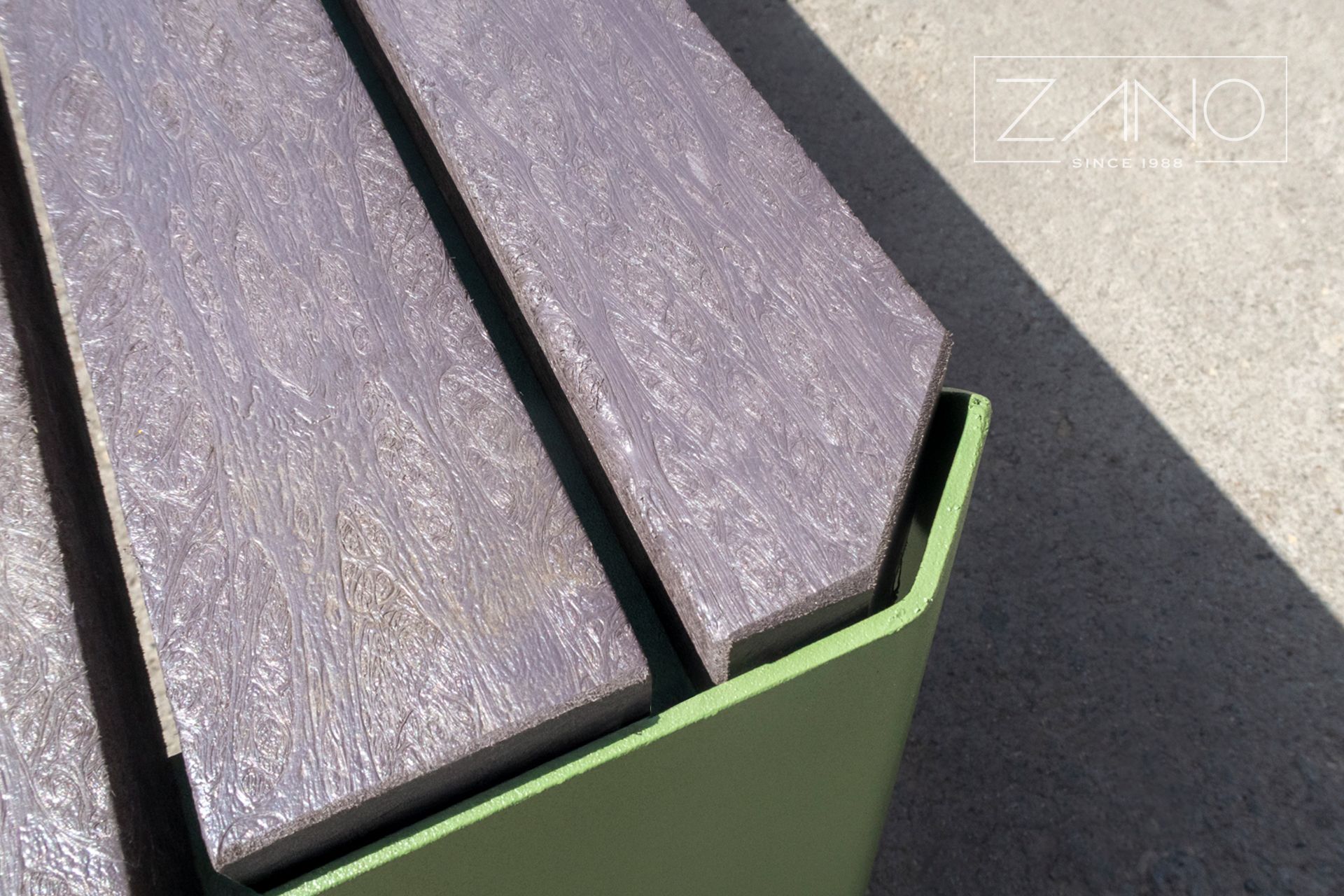 Stilo Bank - Holzimitation - ecoplank